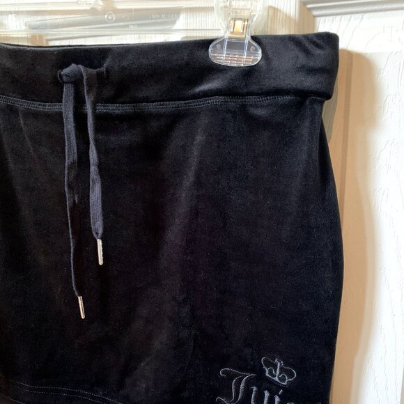 JUICY COUTURE F21 Plush Velour Mini Skirt - Picture 2 of 7